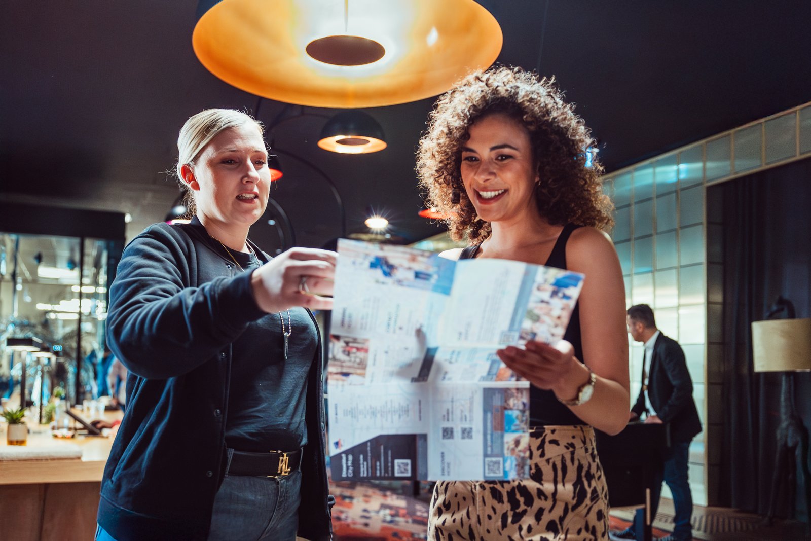 me and all – reception – map-interaction 1